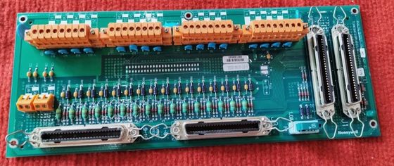 Honeywell 51204172-175 MC-TAOY22 Analog Output Module