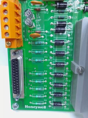 Honeywell MC-TSIM12 51303932-476 Serial Interface Modbus