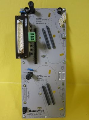 CC-TAOX11 51308353-175 Honeywell Analog Output Module