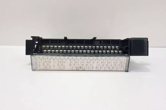 IC697MDL940 GE Discrete Output Module  250mm Length