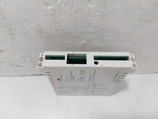 AO910S 3KDE175531L9100 ABB Analog Output AO4-Ex