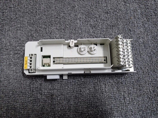 TU891 3BSC840157R1 ABB PLC Module Termination Unit Base